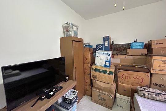 Quarto 1 de apartamento à venda com 3 quartos, 170m² em Vila Valqueire, Rio de Janeiro