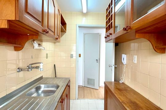 Cozinha de apartamento à venda com 2 quartos, 60m² em Pinheiros, São Paulo