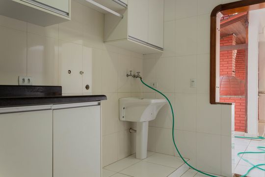 Área de Serviço de casa à venda com 6 quartos, 440m² em Bairro dos Casa, São Bernardo do Campo