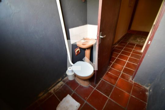 Casa à venda com 3 quartos, 1100m² em Recanto dos Dourados, Campinas