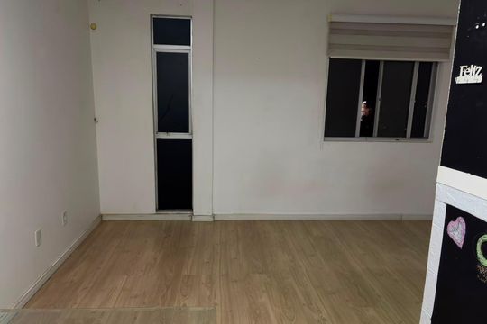 Apartamento para alugar com 2 quartos, 69m² em Praia Comprida, São José