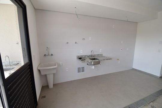 Cozinha de apartamento à venda com 3 quartos, 91m² em Bairro das Palmeiras, Campinas