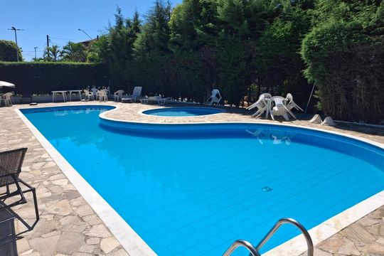 Piscina de casa de condomínio à venda com 2 quartos, 156m² em Lenheiro, Valinhos
