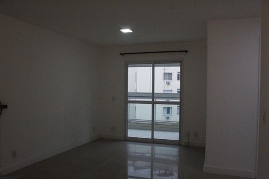 Sala de apartamento à venda com 3 quartos, 86m² em Pechincha, Rio de Janeiro