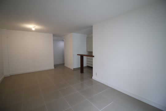 Apartamento à venda com 3 quartos, 86m² em Pechincha, Rio de Janeiro