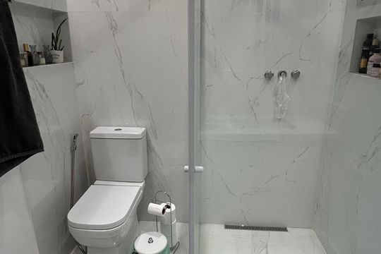 Banheiro da suíte  de apartamento à venda com 3 quartos, 115m² em Vila Polopoli, São Paulo