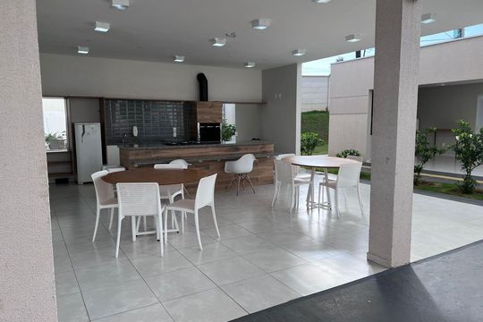 Área externa de apartamento à venda com 2 quartos, 60m² em Balneário Tropical, Paulínia