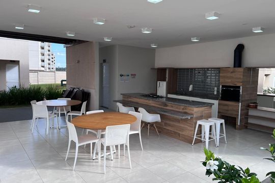 Área externa de apartamento à venda com 2 quartos, 60m² em Balneário Tropical, Paulínia