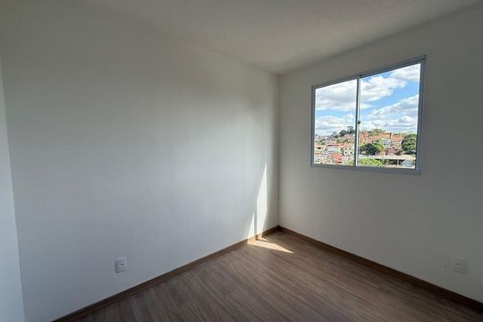 Quarto 2 de apartamento para alugar com 2 quartos, 38m² em Rosana, Ribeirão das Neves