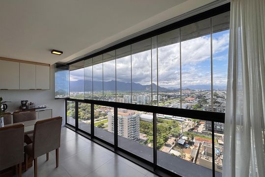 Varanda de apartamento à venda com 2 quartos, 83m² em Recreio dos Bandeirantes, Rio de Janeiro