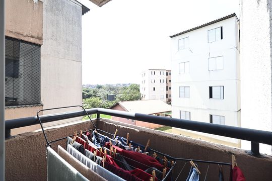 Sacada  de apartamento à venda com 2 quartos, 49m² em Jardim Alzira Franco, Santo André