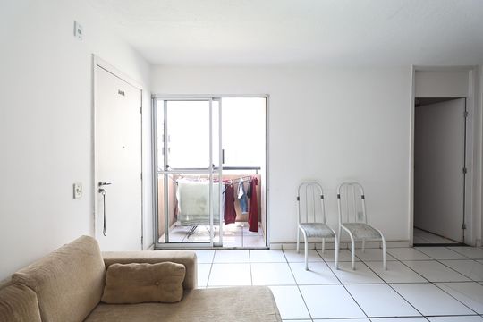 Sala de apartamento à venda com 2 quartos, 49m² em Jardim Alzira Franco, Santo André