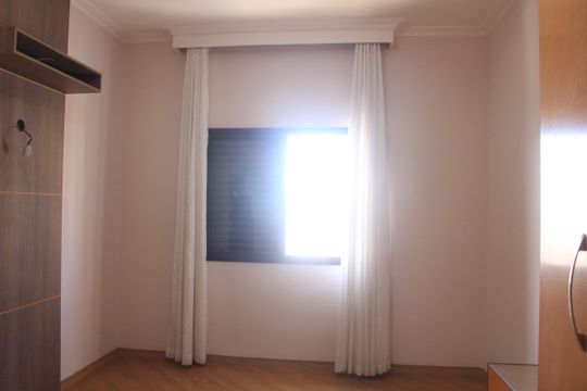 Suíte de apartamento para alugar com 3 quartos, 108m² em Santo Antônio, São Caetano do Sul