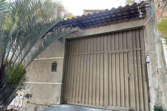 Fachada de apartamento à venda com 2 quartos, 75m² em Tropical, Contagem