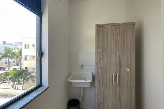 Área de Serviço de apartamento para alugar com 2 quartos, 63m² em Areias, São José