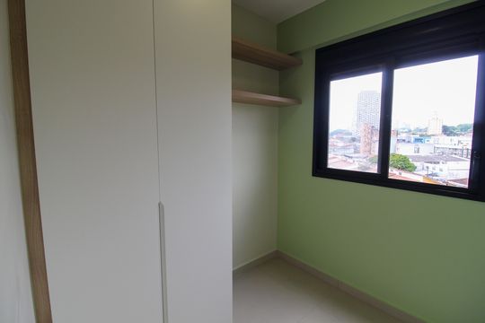 Quarto 1 de apartamento para alugar com 2 quartos, 40m² em Vila Sonia, São Paulo