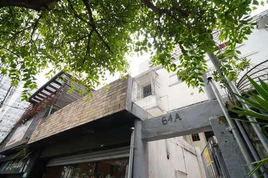 Fachada de casa à venda com 3 quartos, 200m² em Morro dos Ingleses, São Paulo