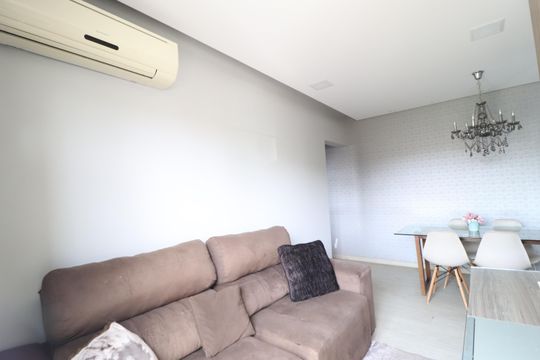 Sala de apartamento para alugar com 2 quartos, 60m² em Santa Mônica, Uberlândia