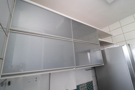 Cozinha de apartamento para alugar com 2 quartos, 60m² em Santa Mônica, Uberlândia