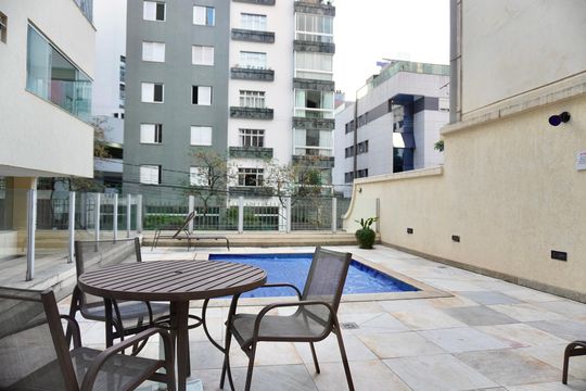 Área comum - Piscina de apartamento à venda com 4 quartos, 180m² em Sion, Belo Horizonte