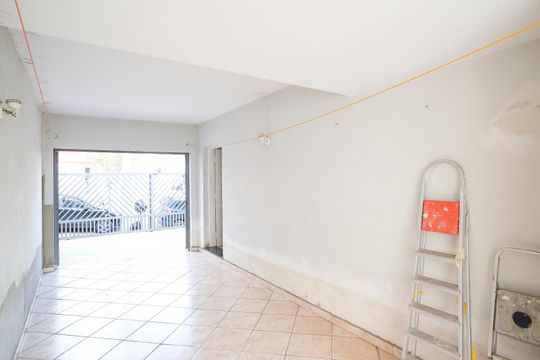 Quintal de casa à venda com 3 quartos, 159m² em Osvaldo Cruz, São Caetano do Sul
