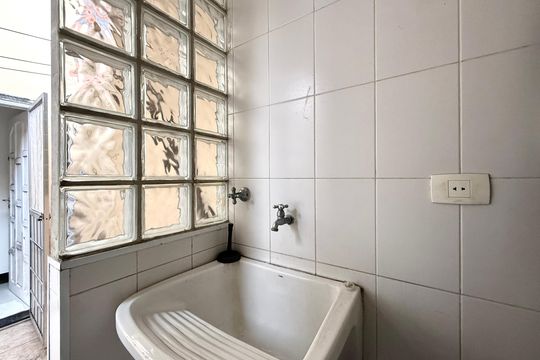 Área de Serviço de casa à venda com 2 quartos, 150m² em Vila Cordeiro, São Paulo