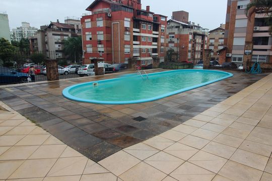 Área comum - Piscina de apartamento à venda com 2 quartos, 58m² em Vila Nova, Porto Alegre