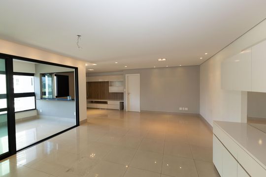 Sala 1 de apartamento para alugar com 3 quartos, 134m² em Vila da Serra, Nova Lima