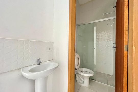 Banheiro de casa para alugar com 2 quartos, 90m² em Vila da Saúde, São Paulo