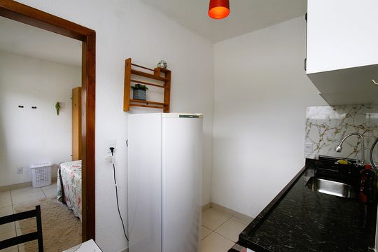 Kitnet/Studio para alugar com 1 quarto, 30m² em João Pinheiro, Belo Horizonte