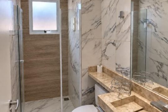 Banheiro de apartamento à venda com 2 quartos, 46m² em João Aranha, Paulínia