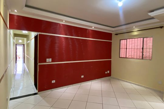 Casa para alugar com 2 quartos, 125m² em Baronesa, Osasco