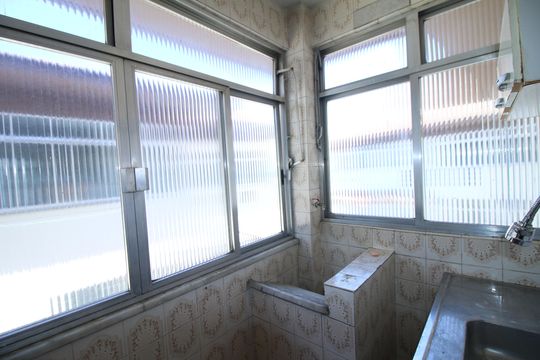 Cozinha e Área de Serviço de apartamento para alugar com 2 quartos, 59m² em Ramos, Rio de Janeiro