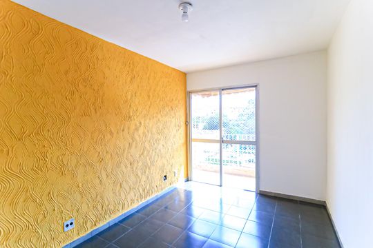 Apartamento para alugar com 2 quartos, 65m² em Tomás Coelho, Rio de Janeiro