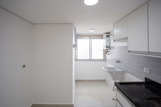 Cozinha de apartamento para alugar com 2 quartos, 49m² em Centro, Diadema