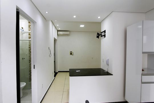 Cozinha de casa de condomínio para alugar com 1 quarto, 35m² em Alto Caiçaras, Belo Horizonte