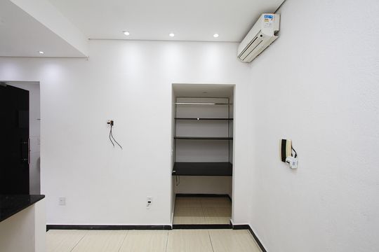 Quarto Suíte de casa de condomínio para alugar com 1 quarto, 35m² em Alto Caiçaras, Belo Horizonte