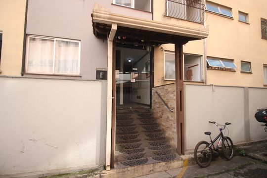 Área comum de apartamento para alugar com 2 quartos, 67m² em Monte Castelo, Contagem