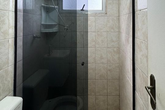 Banheiro Social de apartamento à venda com 2 quartos, 48m² em Santa Terezinha, São Bernardo do Campo