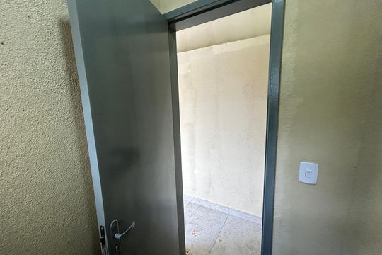 Lavabo de casa para alugar com 2 quartos, 196m² em Jardim Sulacap, Rio de Janeiro