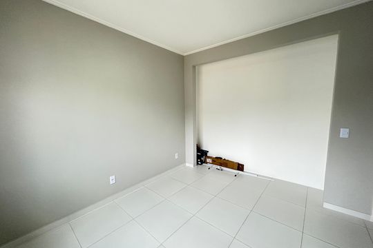 Quarto 1 de casa para alugar com 2 quartos, 196m² em Jardim Sulacap, Rio de Janeiro