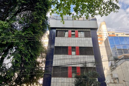 Apartamento para alugar com 3 quartos, 118m² em Serra, Belo Horizonte