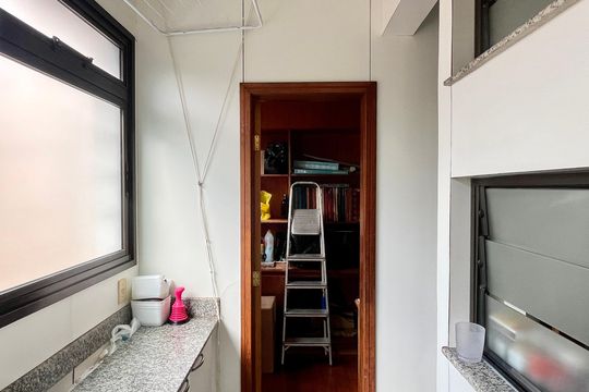 Apartamento para alugar com 3 quartos, 118m² em Serra, Belo Horizonte