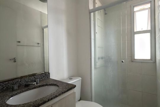 Quarto 1 - Suíte Banheiro de apartamento à venda com 2 quartos, 56m² em Rudge Ramos, São Bernardo do Campo