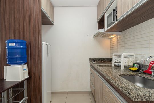 Cozinha de kitnet/studio à venda com 1 quarto, 38m² em Bela Vista, São Paulo