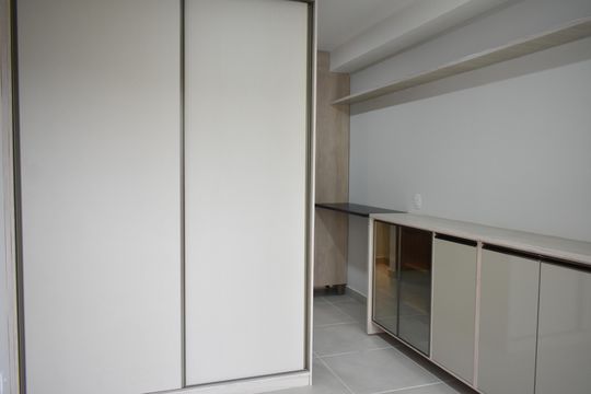 Studio de kitnet/studio para alugar com 0 quarto, 26m² em Mirandópolis, São Paulo