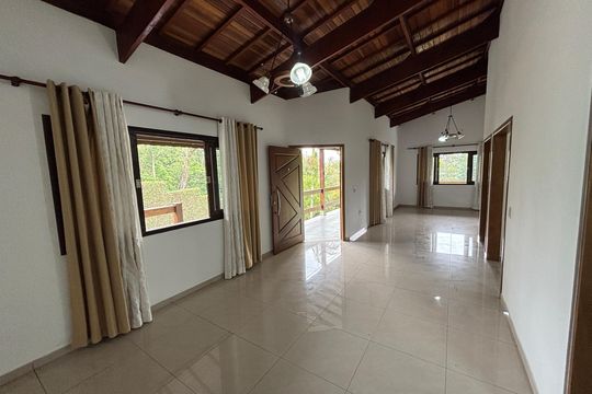 Casa para alugar com 3 quartos, 470m² em Colônia, Ribeirão Pires