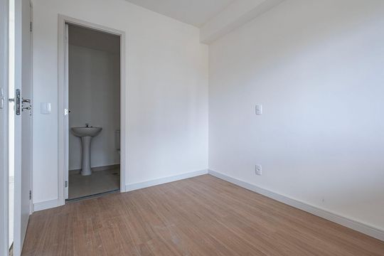 Suíte de apartamento para alugar com 1 quarto, 32m² em Pinheiros, São Paulo