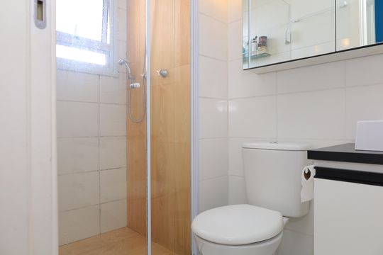 Banheiro de apartamento para alugar com 2 quartos, 45m² em Jardim Nossa Senhora do Carmo, São Paulo