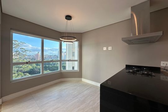 Cozinha de apartamento para alugar com 3 quartos, 124m² em Alphaville Empresarial, Barueri